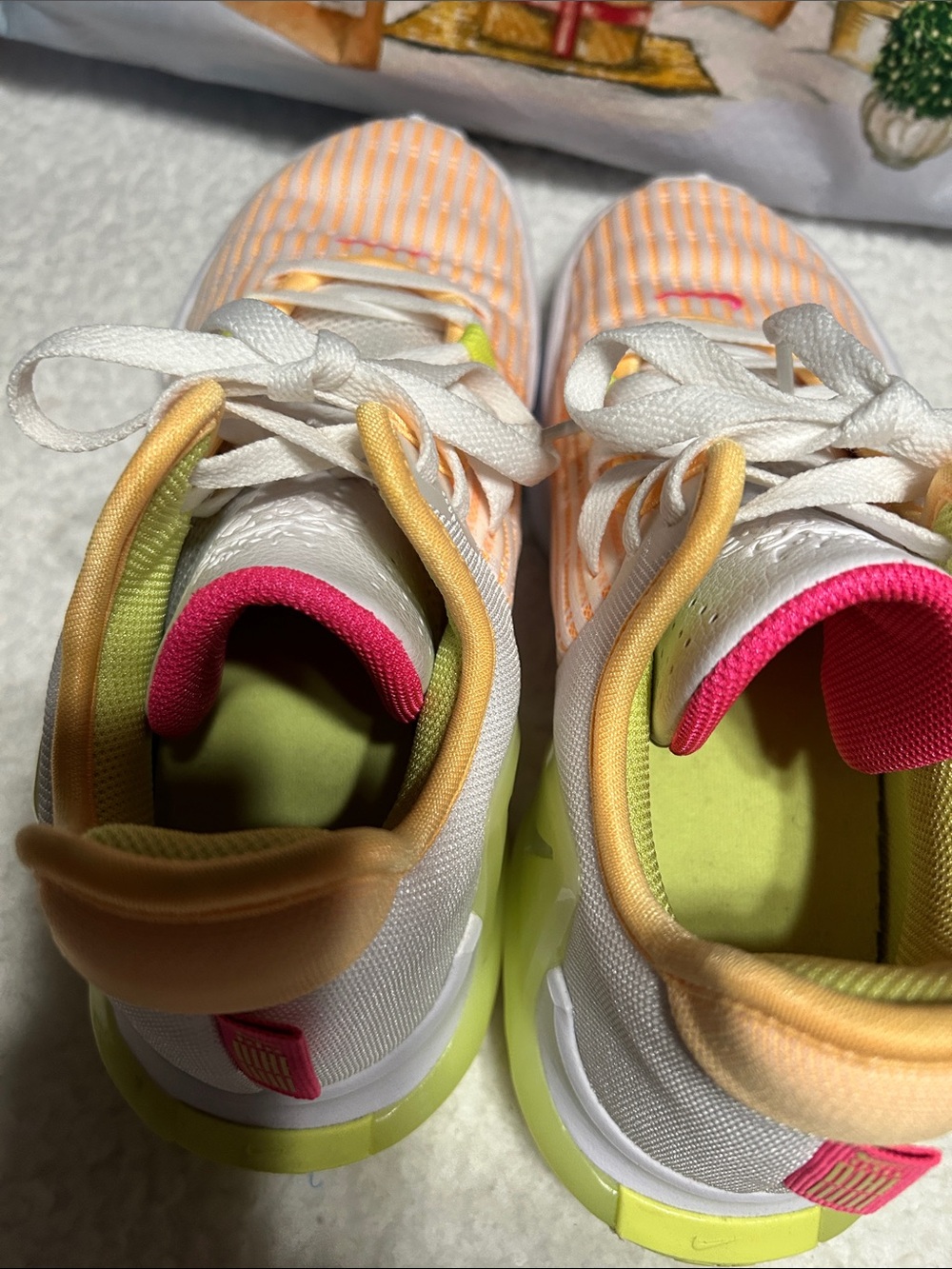 Nike Air 💕 - Picture 5 of 10
